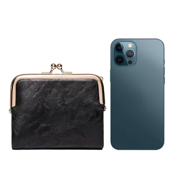 BLACK wallet and coin purse. New. Feels like leather but no verification - Picture 2 of 6
